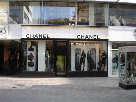 chanel düsseldorf second hand|Boutique CHANEL düsseldorf .